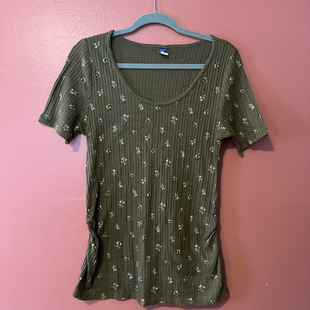 Old navy maternity shirt short sleeve